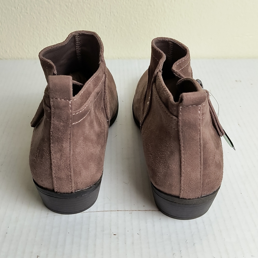 Az Garrity 9.5M Mauve Ankle Booties Side Zip Pull-on - Picture 4 of 11